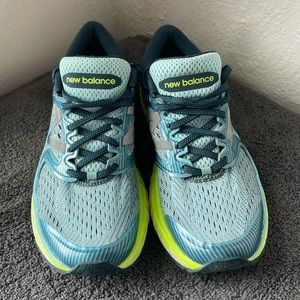 New Balance 1080. Size 8.5